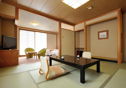 Uematsuya - Facilities and Amenities