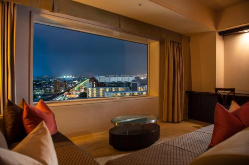 Urayasu Brighton Hotel Tokyo Bay - Dining Options