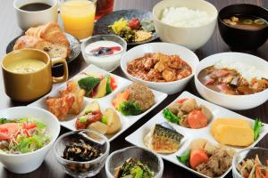 Via Inn Akihabara - Transportation Options