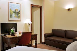Waldorf Montparnasse - Amenities and Facilities