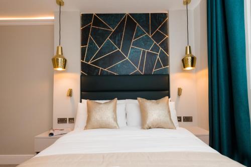 West End Lane II - Guest Experience