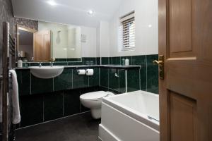 Windermere Rooms at The Wateredge Inn - Accommodation Options and Amenities