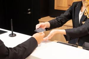 Wires Hotel Shinagawa Seaside - Amenities and Services