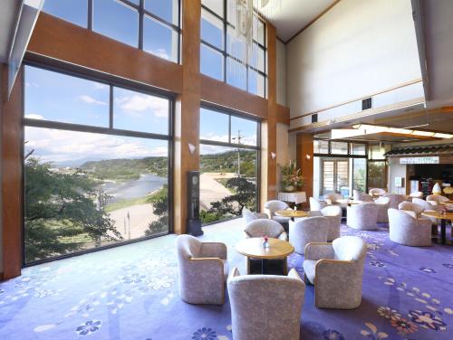 Yoshinotei - Room Types and Features