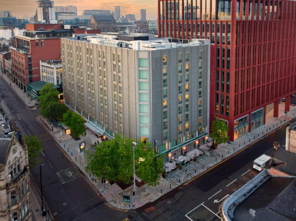 YOTEL Manchester Deansgate - Guest Experiences