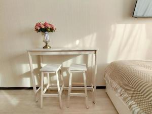 Z87 New Inn Central Shinjuku Station 5 Mins to Station, Max 3P New Inn Yasukata Table, Outdoor Bathtub, Wooden Bath, Original Inn - Good To Know