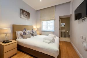 12 London Street Apartments - Dining Experience