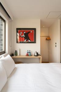 9HOTEL Tenjin - Nearby Attractions