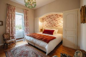 Abbey Hotel - Outdoor Spaces and Activities