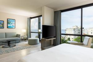 AC Hotel by Marriott Nice - Dining Experience