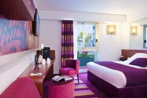 Ampere - How To Book Your Stay