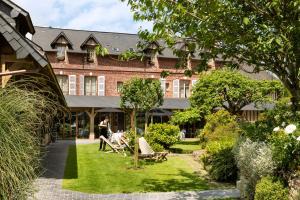 Auberge De La Source - Charming Hotel, Saint-Siméon Collection - Accommodation Options