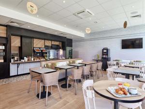 B&B HOTEL Argenteuil - Facilities and Services