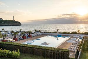 Belambra Clubs Anglet - The Chamber of Love - Culinary Delights and Regional Specialties