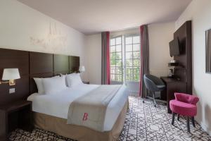 Best Western Blanche De Castille Dourdan - About Staying Here