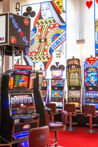 Casino Hotel of the Palms - How To Book Your Stay