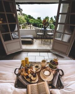 Château Le Cagnard - Ideal Location and Accessibility