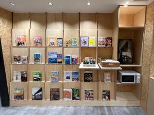 CHECKinn Osaka Shinimamiya - Nearby Attractions and Transportation