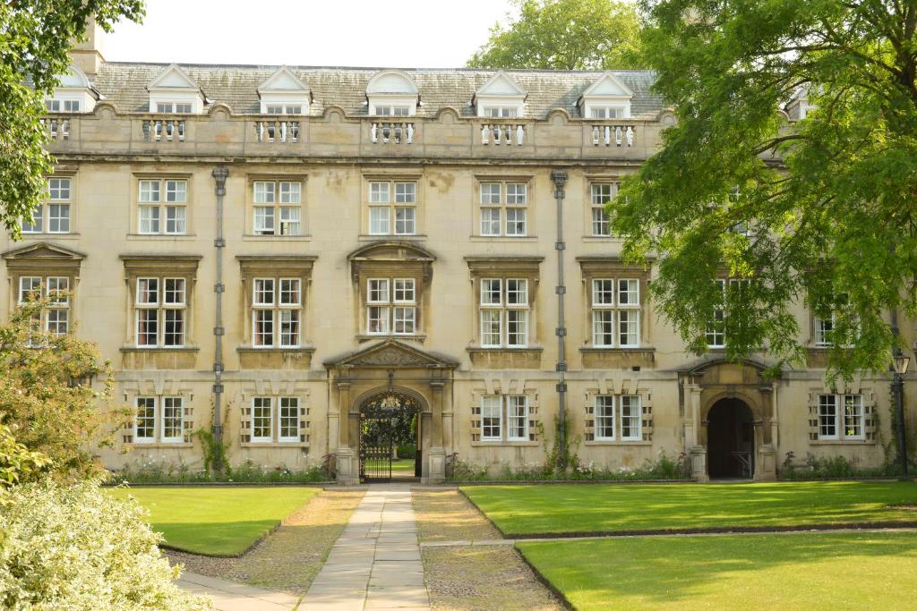 Christs College Cambridge Review