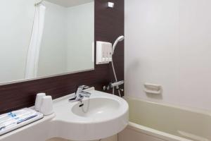 Comfort Hotel Tokyo Kanda - Guest Reviews and Ratings