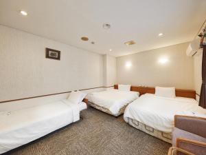 Crown Hotel Okinawa - Guest Experiences and Ratings