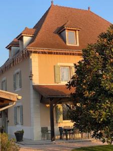 Domaine De Suzel - How To Book Your Stay