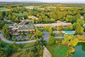 Domaine Du Gouverneur, Hotel, Restaurant & Golf - How To Book Your Stay