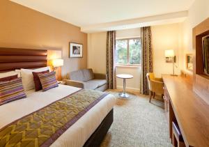 Drayton Manor Hotel - Amenities and Facilities