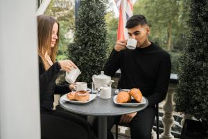 Eccleston Square Hotel - Dining and Breakfast Options