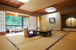 Enraku - Dining Experience