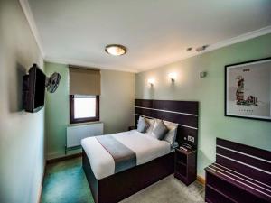 Epsilon Hotel - Guest Reviews and Ratings
