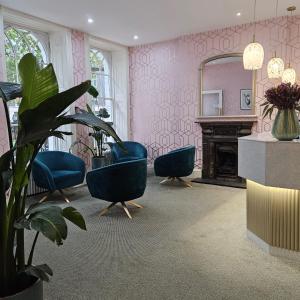 George Hotel - Dining Options