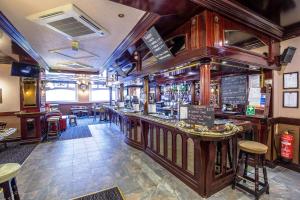 Globe Inn - Dining Experience