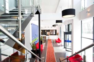 Hampton By Hilton Liverpool City Centre - Check-in and Check-out