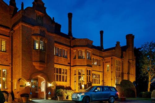 Hanbury Manor Marriott Hotel & Country Club - Convenient Policies and Regulations