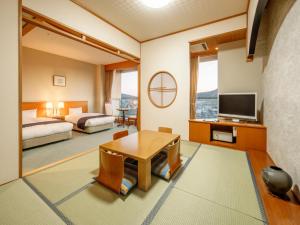 Heavenly Hot Spring at Your Inn, Nanbuzan - Guest Ratings and Reviews