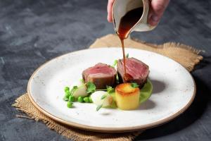 Hilton London Gatwick Airport - Dining Options