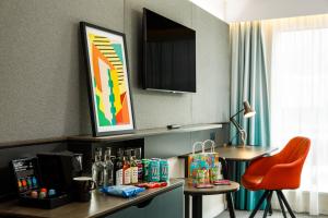 Holiday Inn Manchester Airport T2, an IHG Hotel - Location and Accessibility