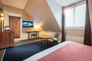 Holiday Inn Paris - Gare De Lyon Bastille, an IHG Hotel - About Staying Here