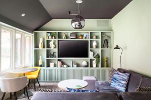 Holiday Inn Reading West, an IHG Hotel - Nearby Attractions and Activities