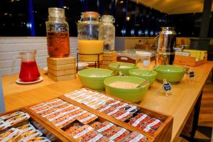 Holiday Inn Warrington, an IHG Hotel - Room Types and Amenities