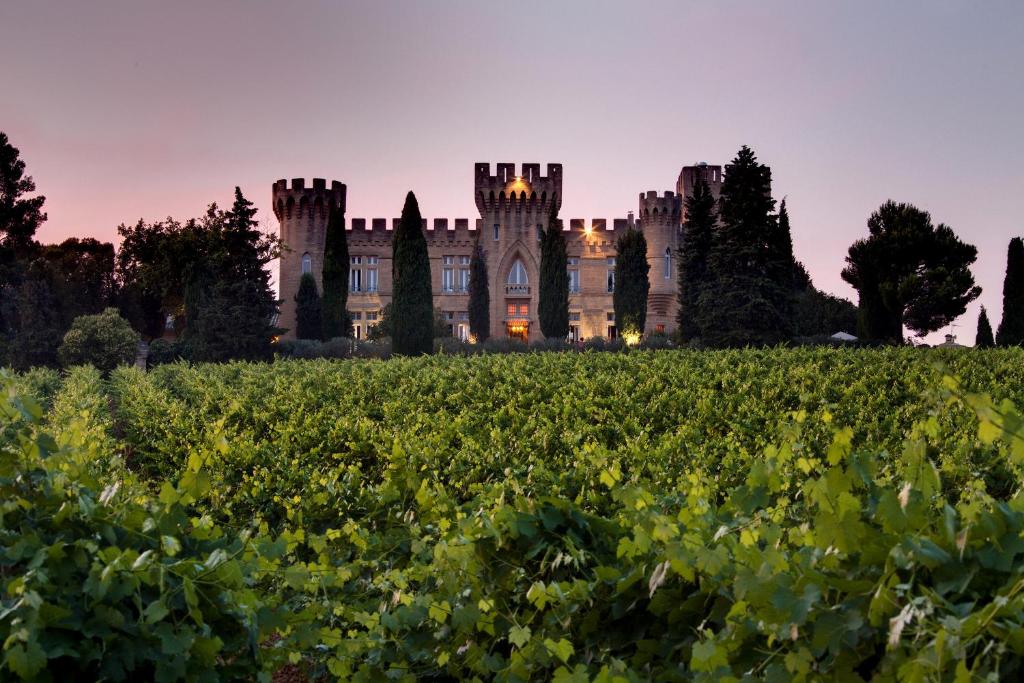 Hostellerie Du Château Des Fines Roches - Guest Reviews and Ratings