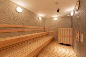 Hot Spring Osaka Hinode Hotel Nipponbashi - Diverse Room Types and Features