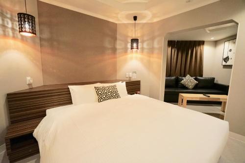 Hotel 88 Shinsaibashi Review
