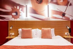 Hotel Ariane Montparnasse by Patrick Hayat - Breakfast and Dining