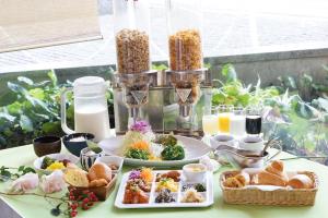 Hotel Awina Osaka - Nearby Attractions and Landmarks