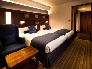Hotel Bellclassic Tokyo - Transportation and Accessibility