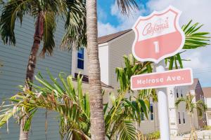 Hotel California Miyakojima Resort - Airport Shuttle and Accessibility
