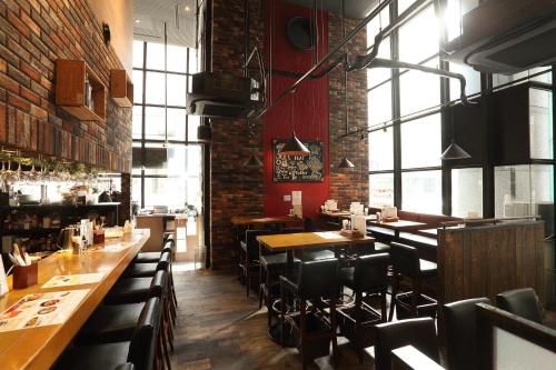 Hotel Century Art - Nearby Attractions