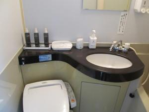 Hotel Cerezo - Dining and Breakfast